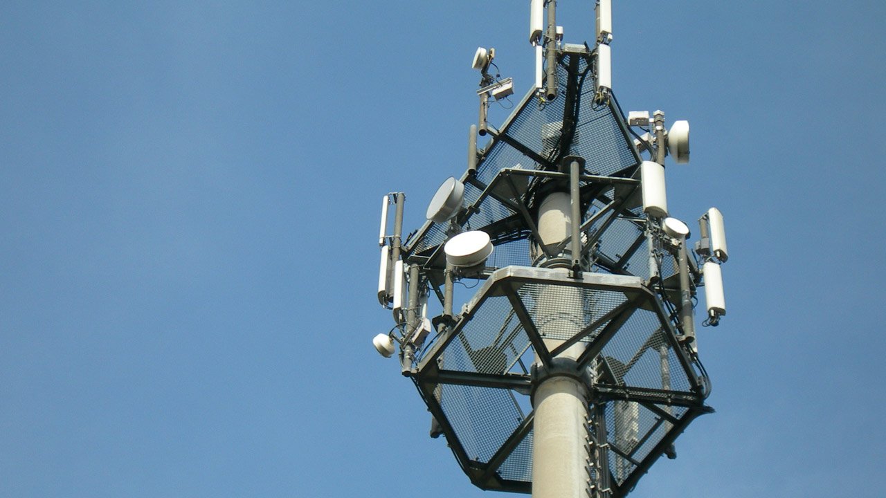 Huawei: Telefónica setzt eine Antenne für alle Frequenzen ein 