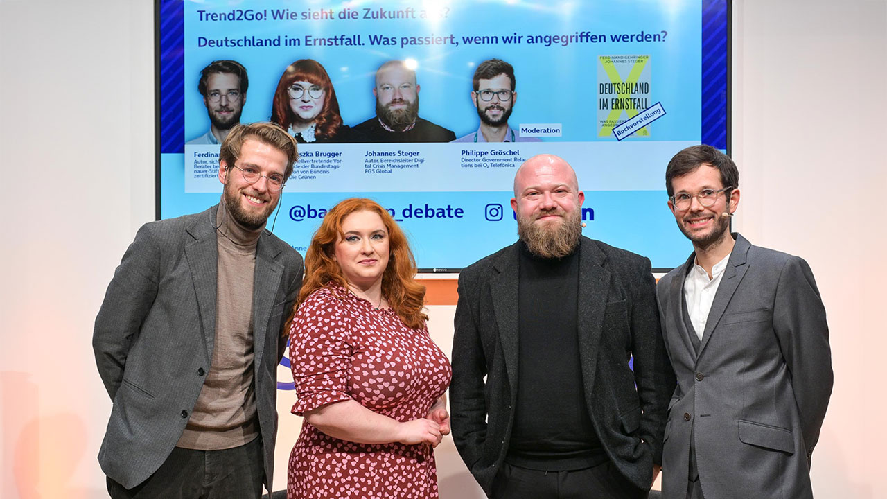 Ferdinand Gehringer, Agnieszka Brugger, Johannes Steger und Philippe Gröschel beim BASECAMP Trend2Go! Event. Link führt zum Flickr Album.